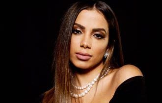 Anitta detona ex-ministro do meio ambiente no Twitter