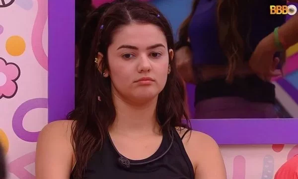 BBB22: Eslovênia revela treta antiga com Larissa, da casa de vidro