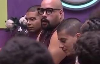 BBB22: Tiago Abravanel revela que se masturbou após ver pegação em festa