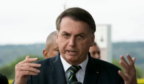 Bolsonaro defende perdão do Fies, mas diz que programa “virou negócio”