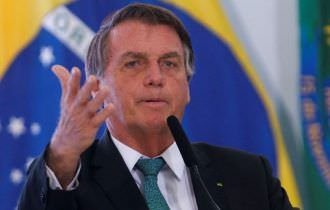 Bolsonaro é aconselhado a deixar debate sobre vacina com Queiroga