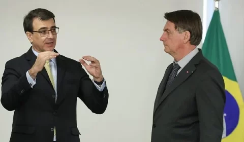 Bolsonaro se reúne com chanceler e assessores para discutir Ucrânia