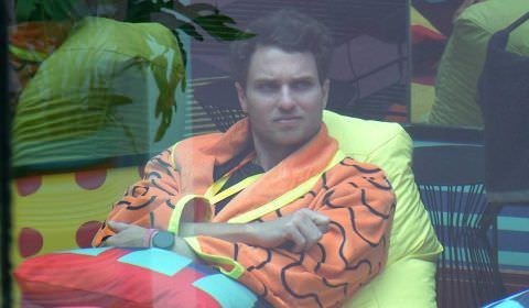 Lucas, do BBB 22, especula com Arthur possibilidade de empate nos votos da casa: 'Eu te salvo'