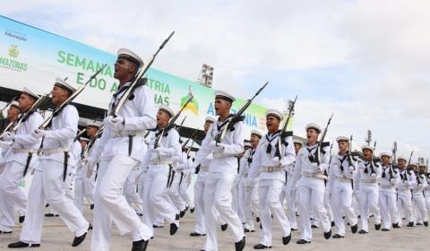 Marinha lança edital de concurso com 686 vagas para nível médio