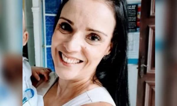 Mulher morre com hepatite fulminante após consumir 'ervas de emagrecimento'