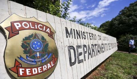 PF cumpre 39 mandados de prisão contra suspeitos de tráfico