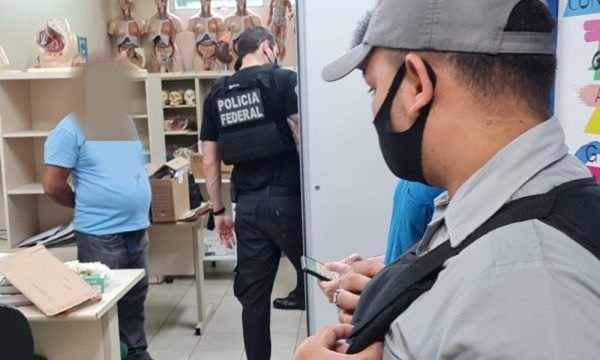 Polícia Federal investiga envio de mão e placentas humanas de Manaus para Singapura, na Ásia