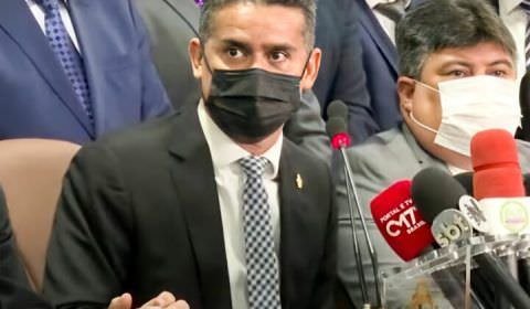 Prefeito David Almeida apresenta balanço e metas da gestão na abertura dos trabalhos da Câmara Municipal