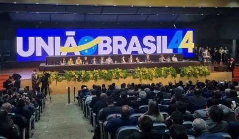TSE aprova por unanimidade a criação do União Brasil