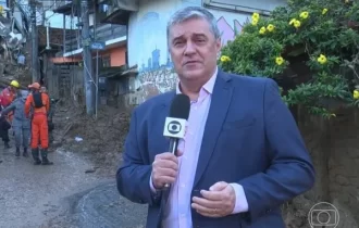 Vídeo: apresentador da Globo chora ao relatar tragédia em Petrópolis