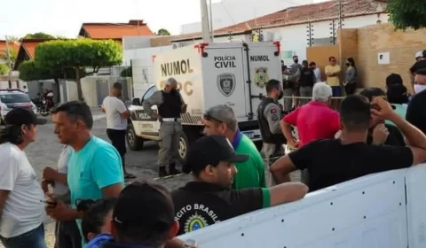 Adolescente de 13 anos mata mãe e irmão a tiros