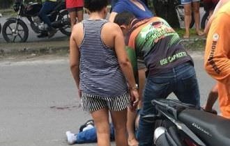 Bandidos em carro prata executam homem a tiros em Manaus