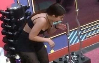 BBB22: Na academia, Jade Picon bebe água com mosca dentro: ‘Que horror’