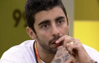 BBB22. Web lamenta clima na festa de Pedro Scooby: “Que coisa chata”