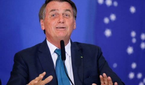 Bolsonaro compara guerra na Ucrânia a “briga em casa”