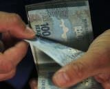 Abono salarial começa a ser pago para nascidos em março e abril