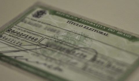 Campanha do TSE emite título de eleitor para quase 100 mil jovens