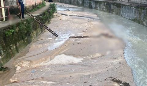 Corpo que teve cabeça arrancada é encontrado em rip rap de Manaus; veja vídeo