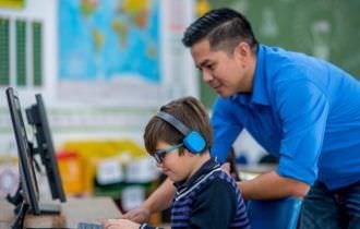 Descobrindo oportunidades de digitalização na educação