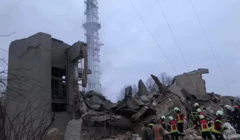 Guerra: Novo bombardeio em torre de TV deixa nove mortos na Ucrânia
