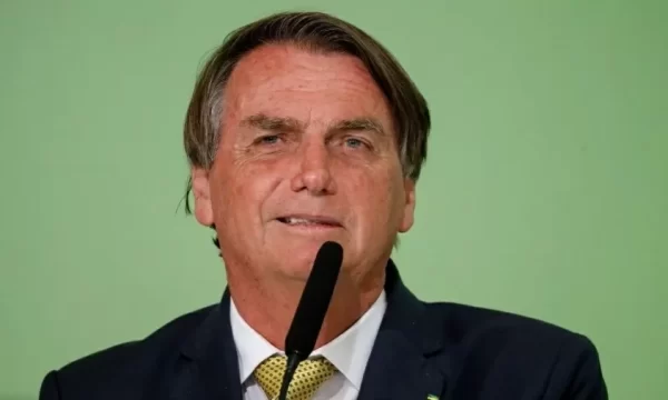 Jair Bolsonaro confessa não assistir ao 'BBB 22': 'Muito ruim'