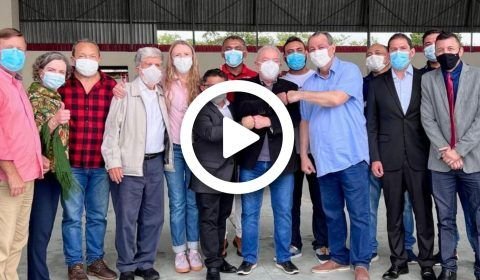 Lula participa de reunião com parlamentares do Amazonas, em Manaus