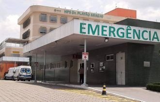 Mãe mata o filho de 2 anos após criança estragar sua maquiagem