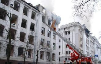 Novo bombardeio em Kharkiv deixa ao menos quatro mortos