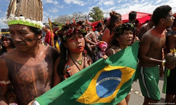 Posicionamento do setor empresarial brasileiro sobre mineração em terras indígenas