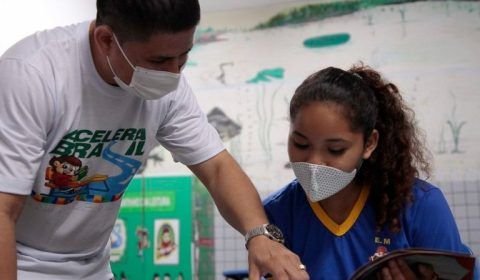 Prefeitura de Manaus convoca candidatos selecionados para Programa de Assistentes Voluntários de Alfabetização