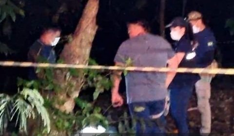 URGENTE: corpo é encontrado sendo comido por jacaré em Manaus