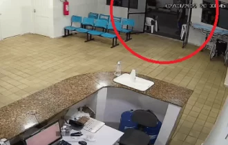 Vídeo: criminosos roubam arma e itens de segurança em hospital