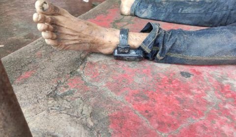 Vídeo: homem usando tornozeleira é encontrado morto na zona leste de Manaus
