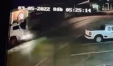 Vídeo: motorista bêbado bate com tudo em caminhão