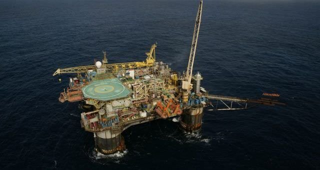 Produção de petróleo e gás no país cresce 13,3% em 2025 e bate recorde