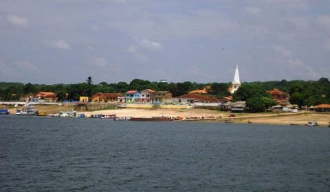 Após suspeita de desvio de combustível, prefeito de Faro exonera servidor