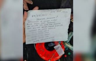 Bilhete com pedido de socorro ajuda a encontrar náufragos em ilha deserta