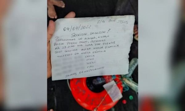 Bilhete com pedido de socorro ajuda a encontrar náufragos em ilha deserta