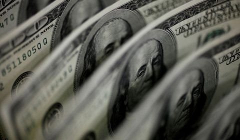 Contas externas têm saldo negativo de US$ 2,4 bilhões em fevereiro