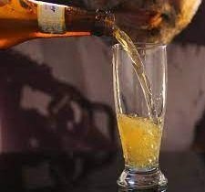 Custo da produção nacional de cerveja fica até 10% mais caro com guerra da Ucrânia