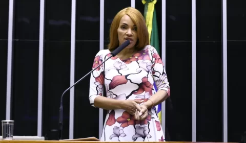 Defesa de Flordelis acusará Anderson de assédio; advogado de família rebate