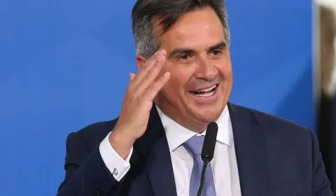 Deputado quer que governo informe posto de combustível mais barato