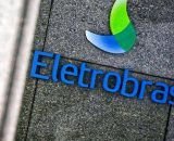 Lula veta PL sobre realocação de trabalhadores da Eletrobras