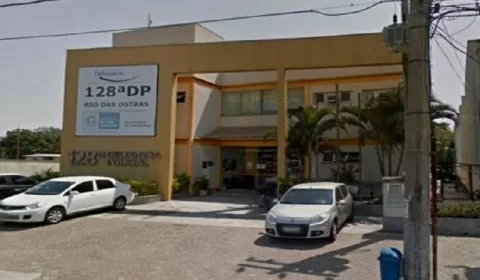 Homem compartilha fotos íntimas de ex no aniversário dela e é preso