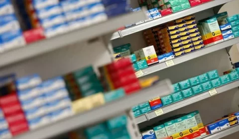 Inclusão de pílulas anti-Covid no SUS pode gerar economia de R$ 19 bi