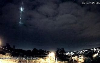 Meteoro que caiu no céu sobre Porto Alegre é fotografado por observatório; veja vídeo