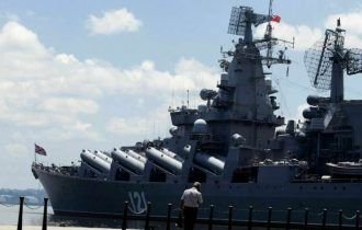 Moscou acusa Ucrânia de bombardear cidade russa, mas nega que Kiev tenha atingido poderoso navio