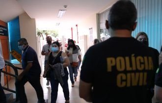Mulher é presa em Manaus por suposta venda de vagas para concurso da PC e PM