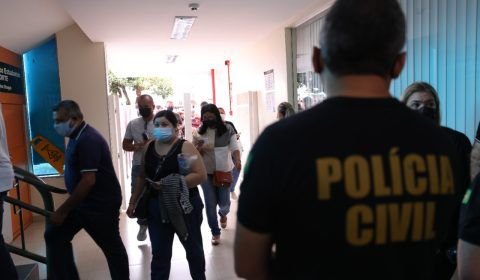Mulher é presa em Manaus por suposta venda de vagas para concurso da PC e PM
