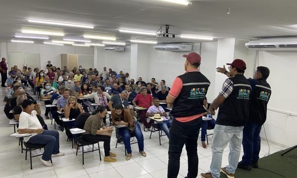 Prefeitura de Manaus promove treinamento de mídias sociais para servidores da Semacc